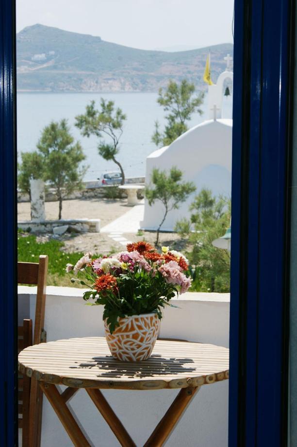 Naxos City Athina Apartments Naxos Town מראה חיצוני תמונה