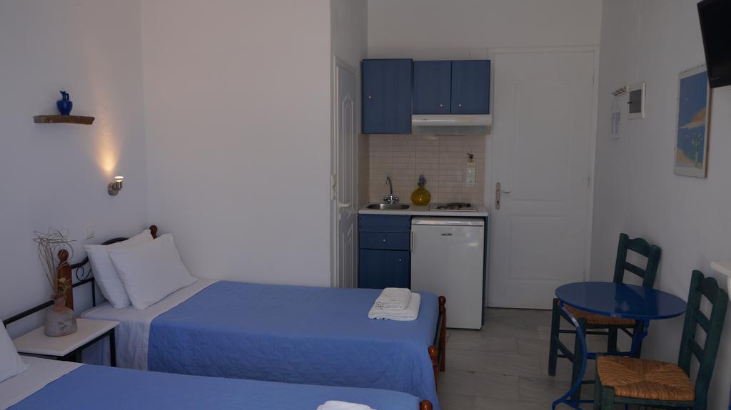 Naxos City Athina Apartments Naxos Town מראה חיצוני תמונה
